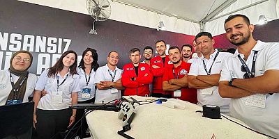 ALKÜ'lü gençlerin hedefi ABD'de yaşamak