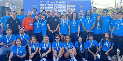 ALKÜ öğrencilerinden Alanya Avrupa Triatlon Kupası'nda örnek gönüllülük
