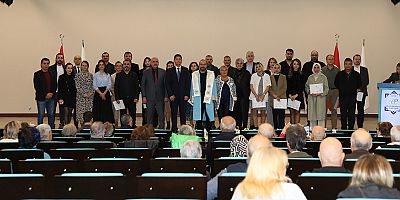 ALKÜ Tazelenme Üniversitesi'nde ilk ders heyecanı