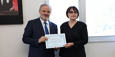 ALKÜ Tıp Fakültesi'nd ebayrak  değişimi