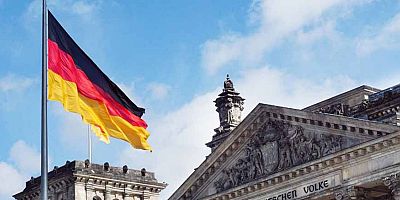 Almanya’da Her İki İşletmeden Biri Çalışan Arıyor