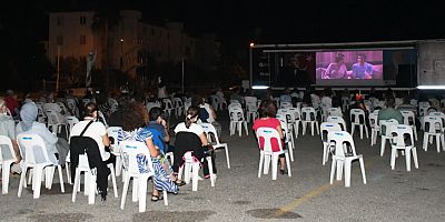 Altın Portakal Sinema Tırı Kemer'de