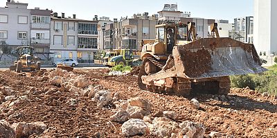 Altınova’da yeni yol çalışması