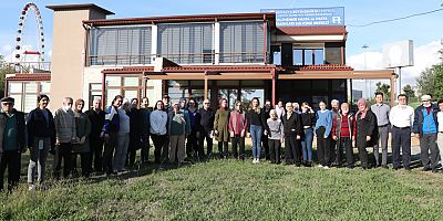 Alzheimer hastalarına üniversiteli desteği