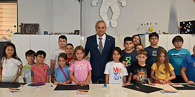Anadolu Oyuncak Müzesi’nden çocuklara ‘Sanat Atölyesi’
