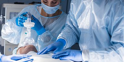 Anesteziyoloji ve Reanimasyon Uzmanları için İade-i İtibar Zamanı