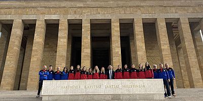 Anıtkabir’i ziyaret ettiler