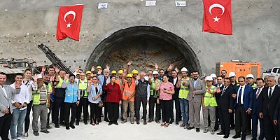 Ankara-İzmir Hızlı Tren Hattı 2027'de hizmete girecek
