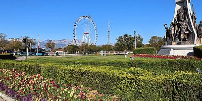 Antalya 4 milyon yazlık çiçekle bahara hazırlanıyor