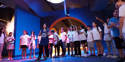 Antalya Bilim Merkezi ile çocuklar gökyüzüne dokunuyor  