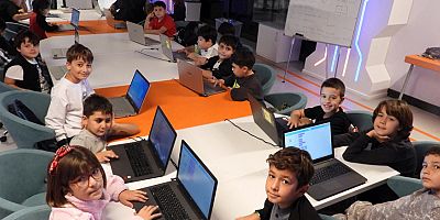 Antalya Bilim Merkezi’nden öğrencilere bilimsel tatil