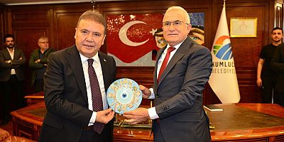 Antalya Büyükşehir Belediye Başkanı Muhittin Böcek’ten Kumluca Belediyesi’ne Ziyaret