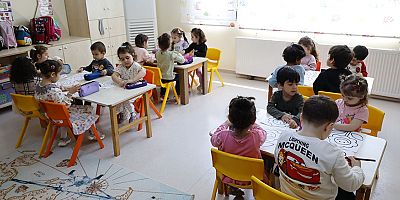 Antalya Büyükşehir Belediyesi öğrencilerin yanında 