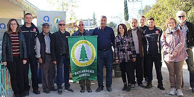 Antalya Büyükşehir Belediyesi orman yangınlarıyla mücadelesini sürdürüyor