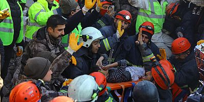 Antalya Büyükşehir İtfaiyesi’nden 108’inci saatte bir mucize daha