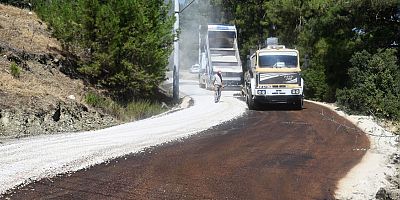 Antalya Büyükşehir ve Kemer Belediyesi'nden ortak asfalt çalışması
