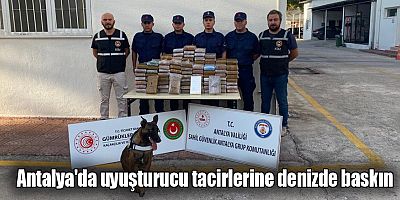 Antalya'da uyuşturucu tacirlerine denizde baskın