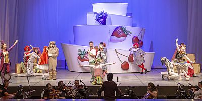 Antalya DOB'dan minik sanatseverlere şeker tadında bir çocuk oyunu