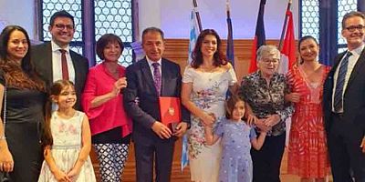 Antalya dostu Dr. Baloğlu'na Almanya'da 4. Şeref Madalyası