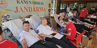 Antalya İl Jandarma Komutanlığınca Kan Bağışı