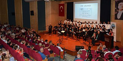 Antalya Kent Konseyi’nden muhteşem 25’inci Yıl Konseri