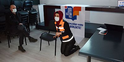 Antalya Kent Konseyi üyelerine afet farkındalığı sunumu