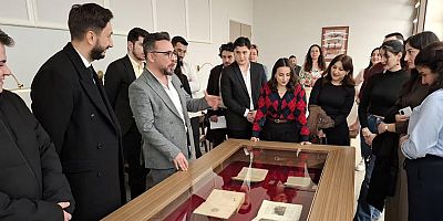 Antalya Kütüphanesi’nde stajyer avukatlara Hukuk ve Edebiyat Söyleşisi