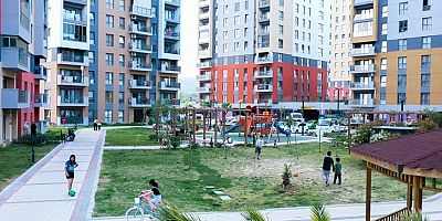 Antalya’nın en yeni caddesi Sur Cadde’de teslimler başladı