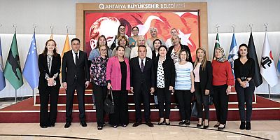 Antalya’nın kadın muhtar ve adayları eğitimde buluştu