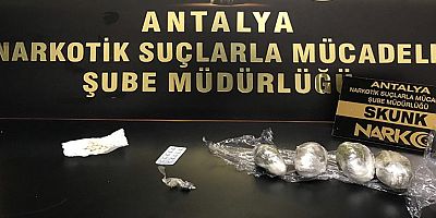 Antalya Polisi uyuşturucuya geçit vermiyor