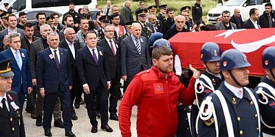 Antalya şehidini uğurladı