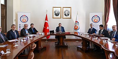 Antalya'ya 2025 Turizm Şehri Ödülü