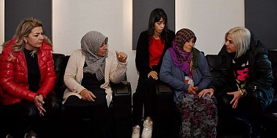 Antalya’ya gelen depremzedelere yardım eli