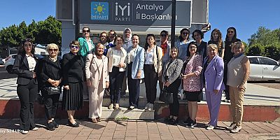 Antalyalı kadın siyasetçilerden güç birliği