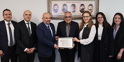 Antalyalı otel grubundan Darüşşafaka’ya anlamlı bağış