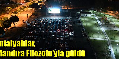Antalyalılar, ‘Mandıra Filozofu’yla güldü