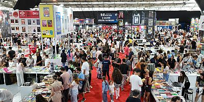 Antalyalılardan 15. Antalya Kitap Fuarı’na yoğun ilgi 