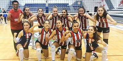 Antalyaspor Genç Kız Voleybol takımı
