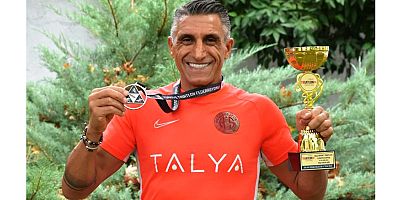 Antalyaspor Triatlon Takımı sezonu şampiyonlukla kapattı