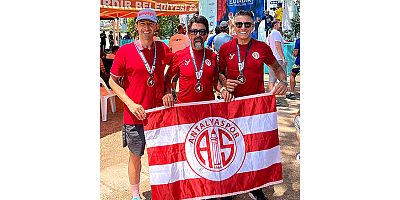 Antalyaspor Triatlon Takımından Eğirdir’de 3 Madalya