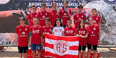 Antalyaspor’un 7 Yüzücüsü Milli Takımda