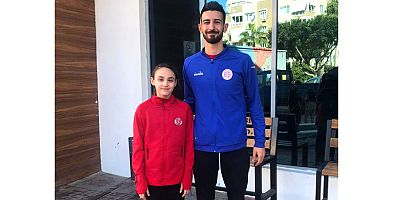 Antalyasporlu Beste madalyaları topladı