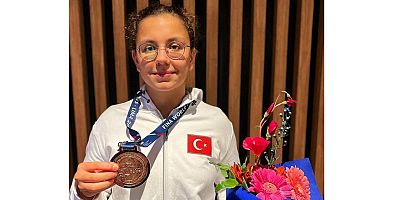 Antalyasporlu Genç Kulaç Dünya Üçüncüsü