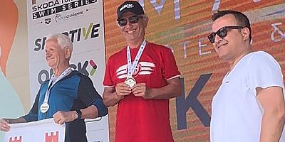 Antalyasporlu Master Yüzücü Orhan Ayan’dan 4 Madalya Birden 