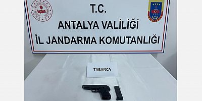Araçta ruhsatsız tabanca