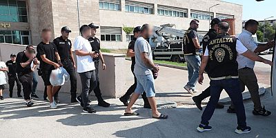 Aranan Şahıslara Yönelik Yapılan Eş Zamanlı Operasyonda 236 Kişi yakalandı