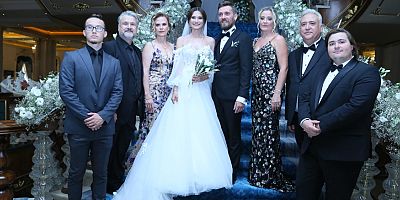 Arüv ailesinin mutlu günü