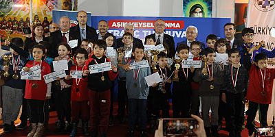 Aşık Veysel’i Anma Satranç Turnuvası düzenlendi