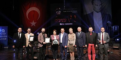 Aşık Veysel türküleriyle anıldı