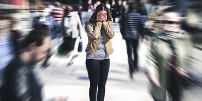 Aşırı Özeleştiri Panik Bozukluğu Tetikliyor